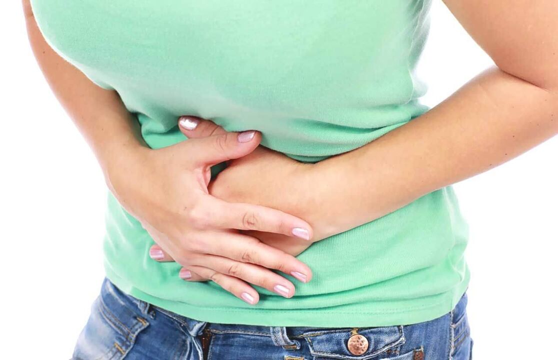 Gastritída je sprevádzaná bolesťou žalúdka a vyžaduje diétu